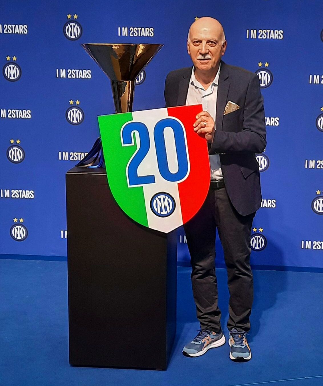 Al momento stai visualizzando Igor Charalambopoulos Bortoluzzi, ospite illustre al Panathlon Bassano. Il calcio secondo l’ottica di un tecnico umanista